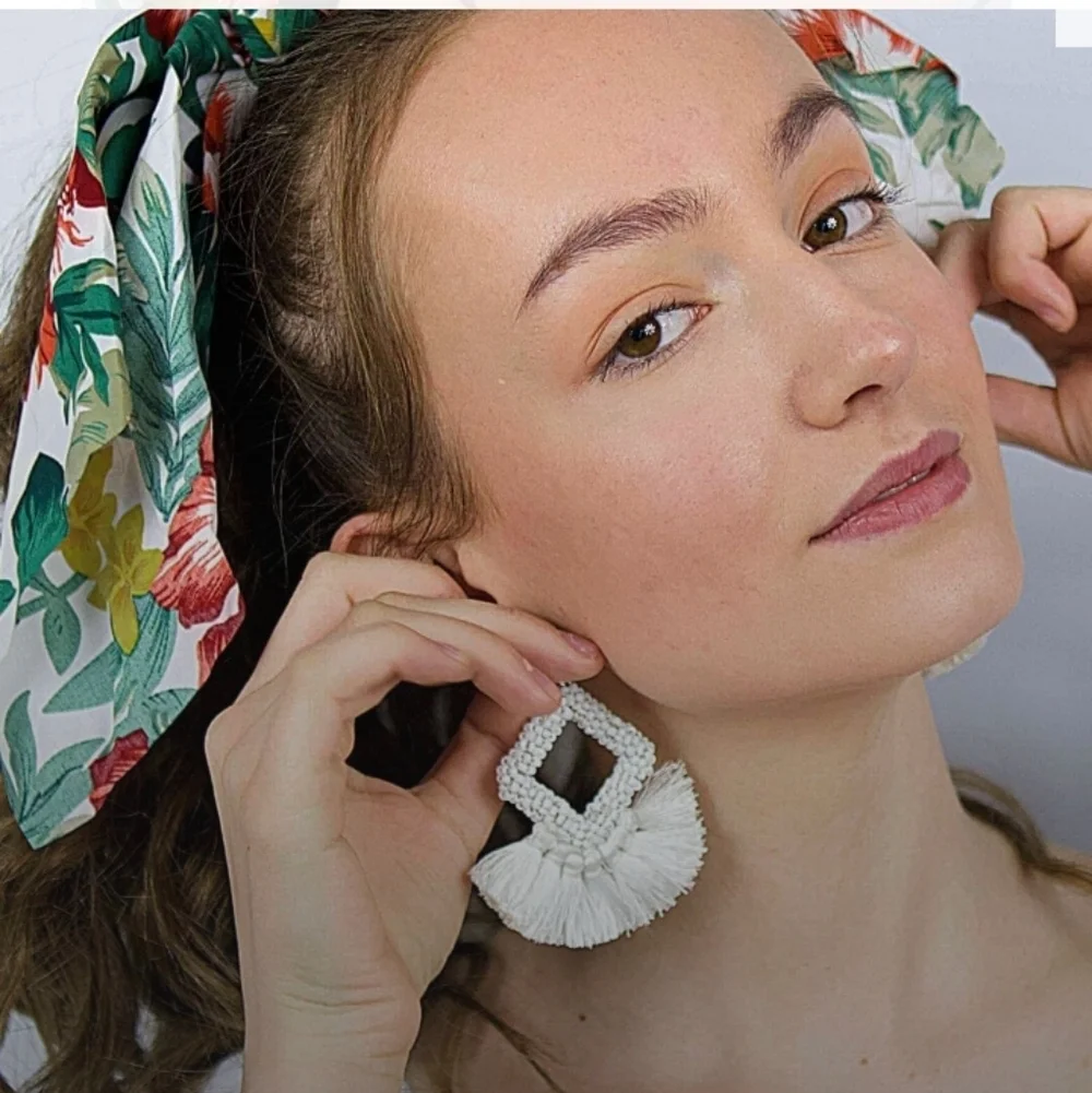 Elegant White Beaded Earrings - Picture 2 of 3
